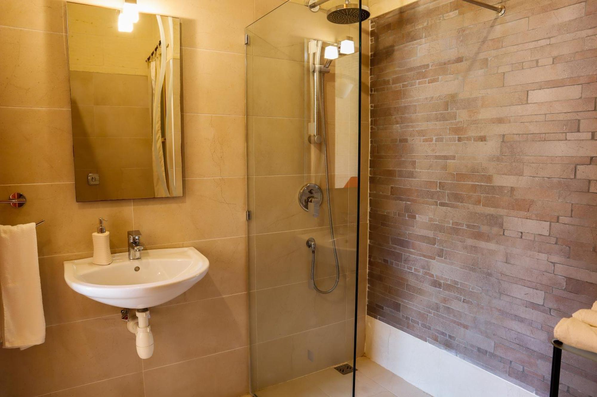 Rosehill B&B Xaghra Ngoại thất bức ảnh